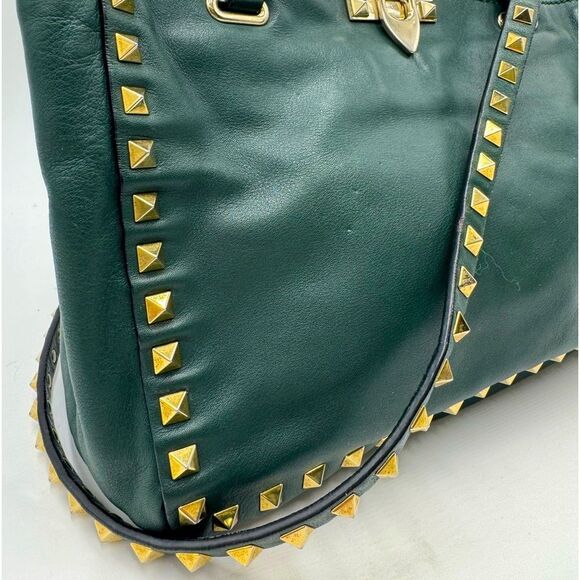 Auth Valentino Garavani Forest Green Leather Rockstud 2way Trapeze Shopper Tote - Picture 3 of 16